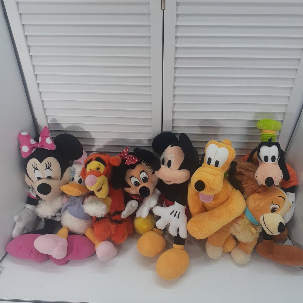 Famous Disney Plush Characters 8 ea.